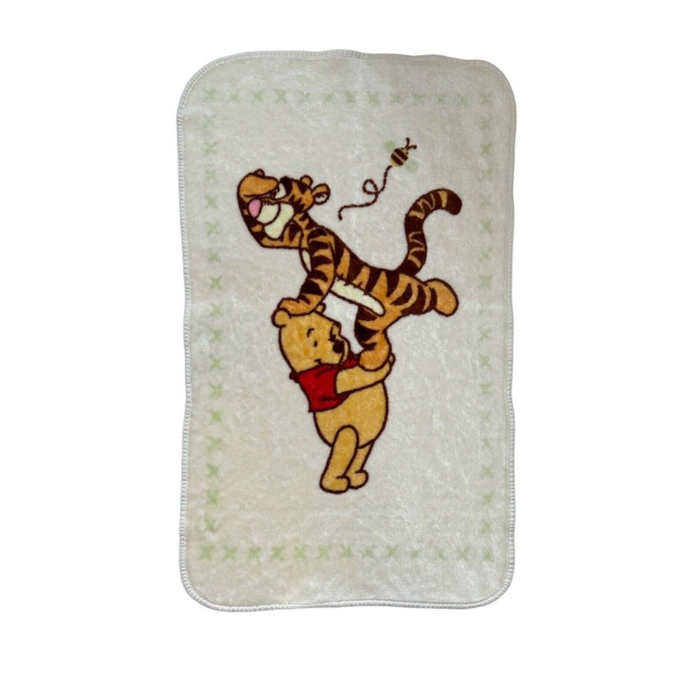 Disney Pooh Carrying Tigger Cream Green Soft Thick Kids Baby Security Blanket